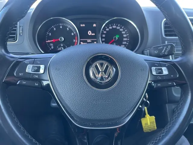 Volkswagen Polo 1.2 TSI Highline 2015 Benzine 4