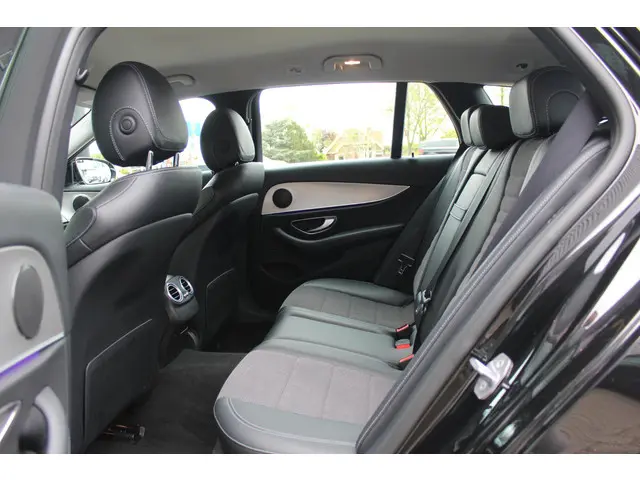 Mercedes-Benz E-Klasse Estate 200 Premium 2018 Benzine 17