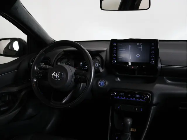 Toyota Yaris 1.5 Hybrid Executive 2022 Hybride Benzine 17