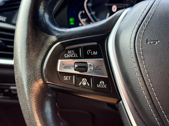 BMW X5 xDrive45e High Executive 2021 Hybride Benzine 12