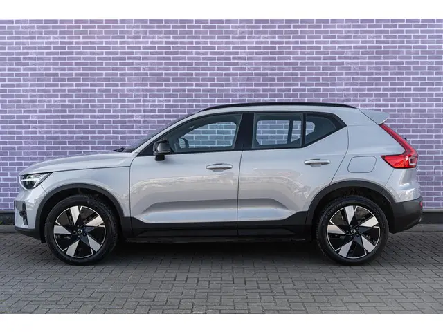 Volvo XC40 Extended Range Plus 2023 Elektrisch 2