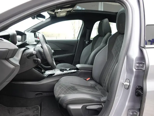 Peugeot e-208 EV GT Pack 50 kWh 2022 Elektrisch 5