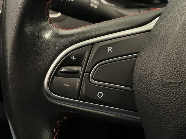 Renault Talisman 1.3 TCe 160 EDC S-Edition 2019 Benzine 22