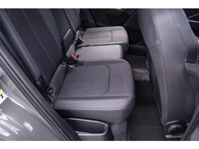 Audi Q3 40 TFSI quattro S Line Pro Line S 2019 Benzine 39