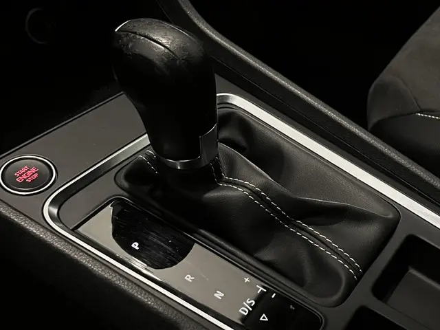 SEAT Ateca 1.5 TSI Style Business Intense 2021 Benzine 21