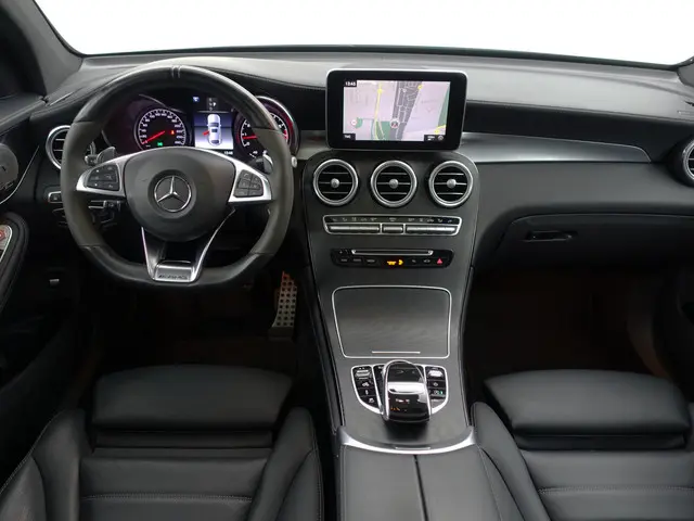 Mercedes-Benz GLC Coupe 43 AMG 4MATIC 2018 Benzine 5