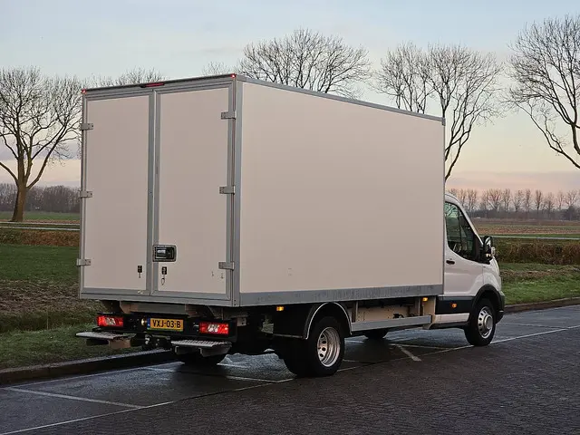 Ford Transit 2.0 2023 Diesel 3