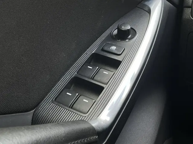 Mazda CX-5 2.0 SkyActiv-G 165 Skylease 2WD 2015 Benzine 24