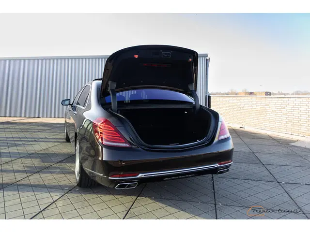 Mercedes-Benz S-Klasse 500 Maybach 2015 Benzine 60