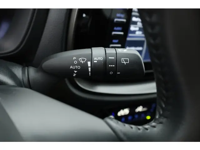 Toyota Aygo X 1.0 VVT-i MT first 2023 Benzine 12