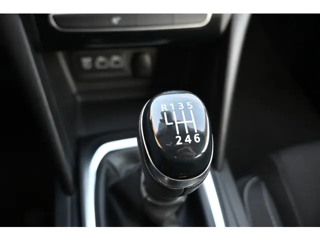 Renault Mégane Estate 1.0 TCe Business Zen 2022 Benzine 33