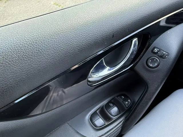 Nissan QASHQAI 1.2 Tekna 2014 Benzine 14