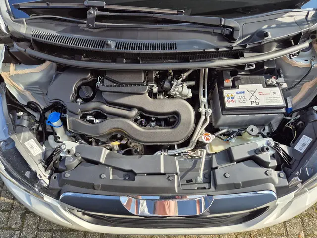 Peugeot 108 1.0 e-VTi Allure 2019 Benzine 40