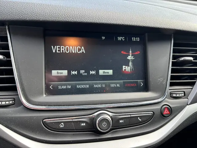 Opel Astra 1.4 2017 Benzine 19