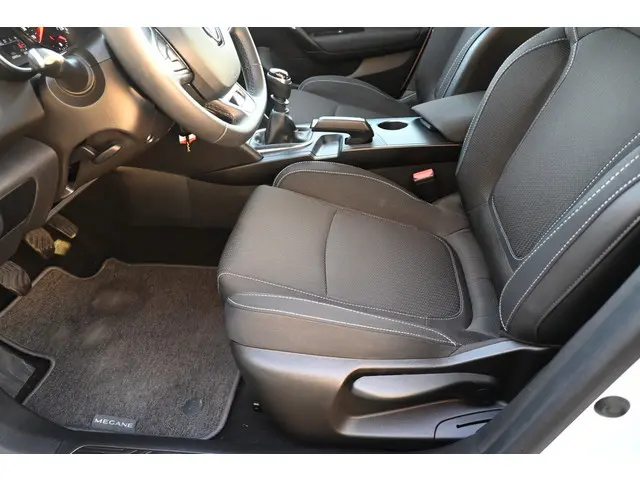 Renault Mégane Estate 1.0 TCe Business Zen 2022 Benzine 27