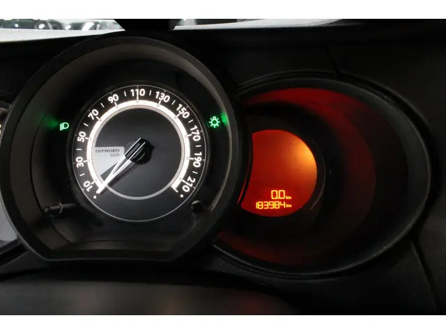 Citroën C3 1.2 PureTech Collection 2015 Benzine 21