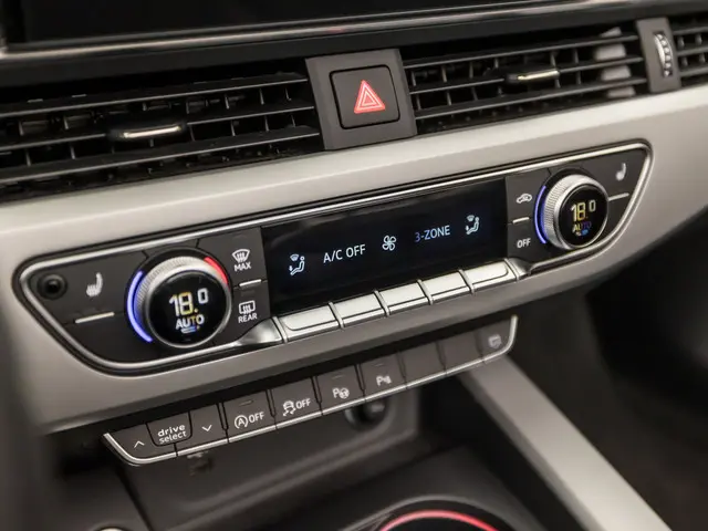 Audi A5 Cabriolet 40 TFSI S-Line Sport 2024 Benzine 9