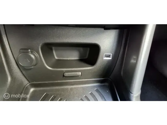 Citroën C3 Aircross 1.2 PureTech Feel 2018 Benzine 24