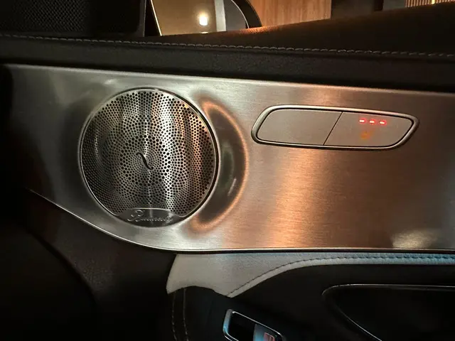 Mercedes-Benz C-Klasse AMG 63 S 2016 Benzine 23