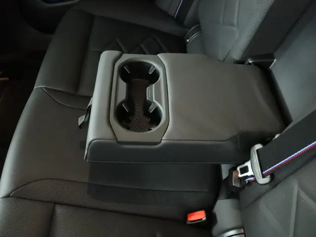 BMW i5 Sedan M60 xDrive 2025 Elektrisch 37