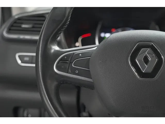 Renault Kadjar TCe 160 EDC Intens 2019 Benzine 36