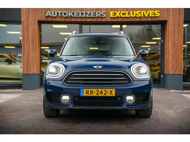 MINI Countryman 3