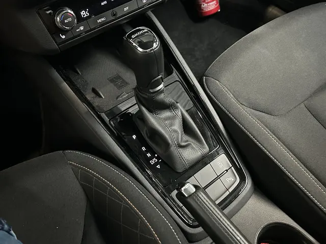 Škoda Kamiq 1.0 TSI Business Edition 2020 Benzine 20