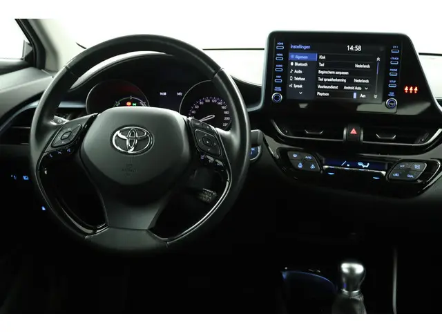 Toyota C-HR 2.0 Hybrid Dynamic 2021 Hybride Benzine 64