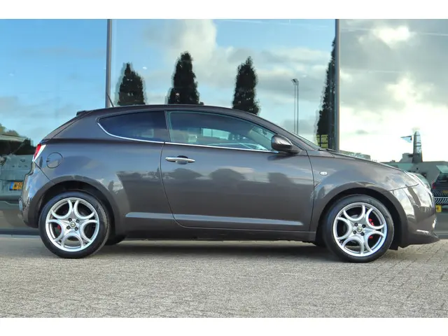 Alfa Romeo MiTo 0.9 TWINAIR ESCLUSIVO 2014 Benzine 7