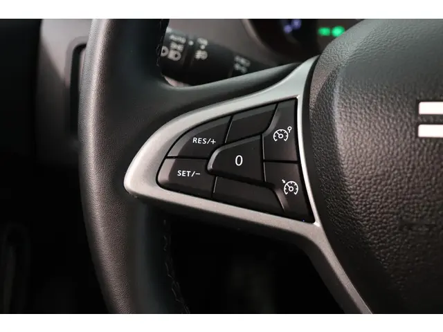 Dacia Duster 1.3 TCe 150 Journey EDC 2023 Benzine 21