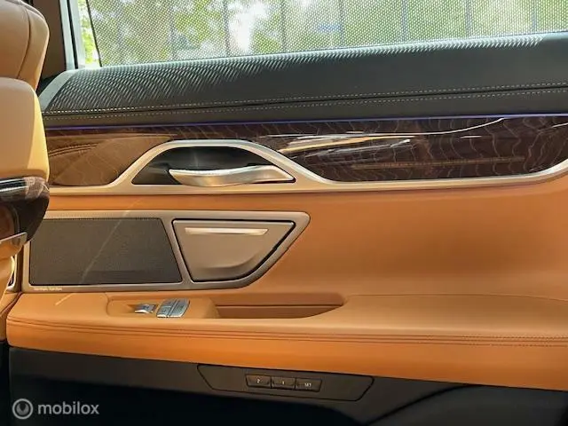 BMW 7 Serie 745e 2019 Hybride Benzine 102