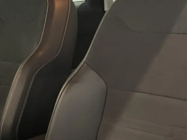 SEAT Ateca 1.5 TSI Style Business Intense 2021 Benzine 25