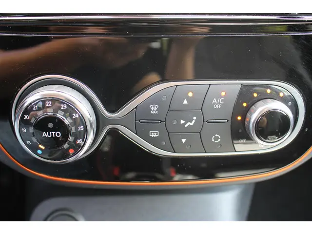 Renault Captur 1.2 TCe Intens 2019 Benzine 31