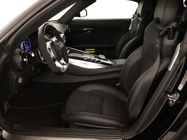 Mercedes-Benz AMG GT Roadster 4.0 Premium 2019 Benzine 19