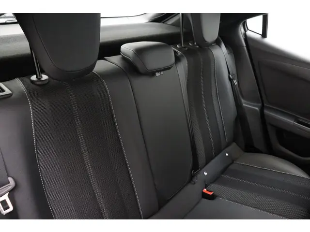 Opel Mokka 1.2 Turbo Elegance 2022 Benzine 15