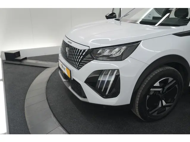 Peugeot 2008 PureTech 130 EAT8 Allure 2024 Benzine 16