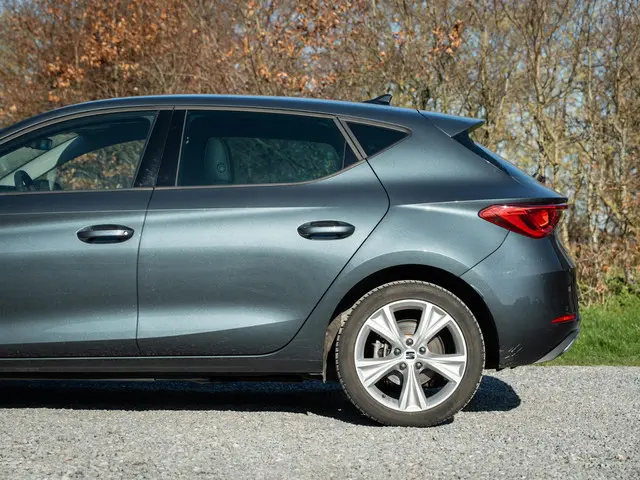 SEAT Leon 1.4 TSI eHybrid PHEV FR 2022 Hybride Benzine 25