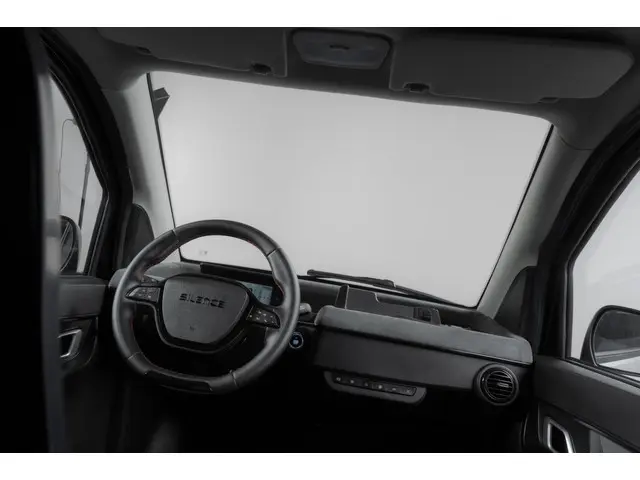 Silence S04 - 45KM/U - AIRCO - BLUETOOTH 2025 Elektrisch 5