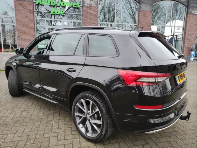 Škoda Kodiaq 1.5 TSI DSG Sportline Business 2021 Benzine 4