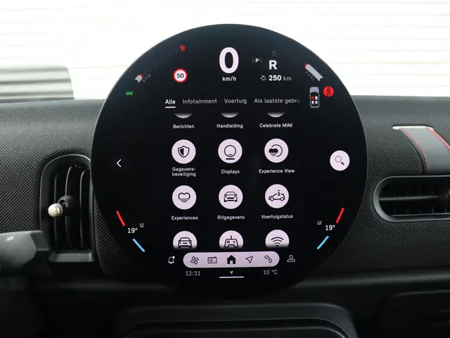 MINI Cooper Cabrio C 2025 Benzine 31