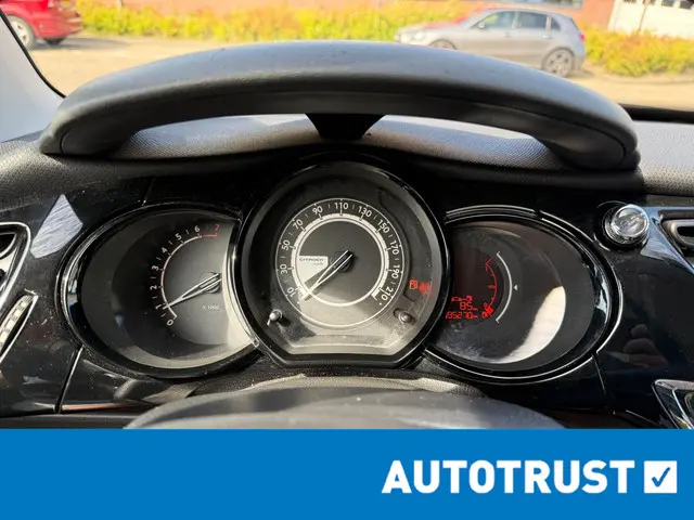 Citroën C3 1.0 PureTech Collection 2015 Benzine 16