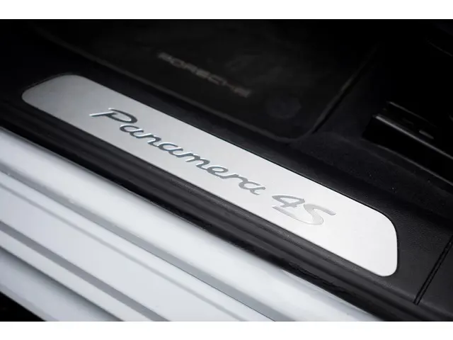 Porsche Panamera Sport Turismo 2.9 4S 2018 Benzine 32