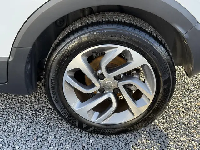 Opel Crossland X 1.2 Turbo Innovation 2017 Benzine 31