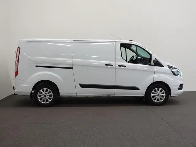 Ford Transit Custom 300 2.0 TDCI L2H1 Trend 2023 Diesel 41