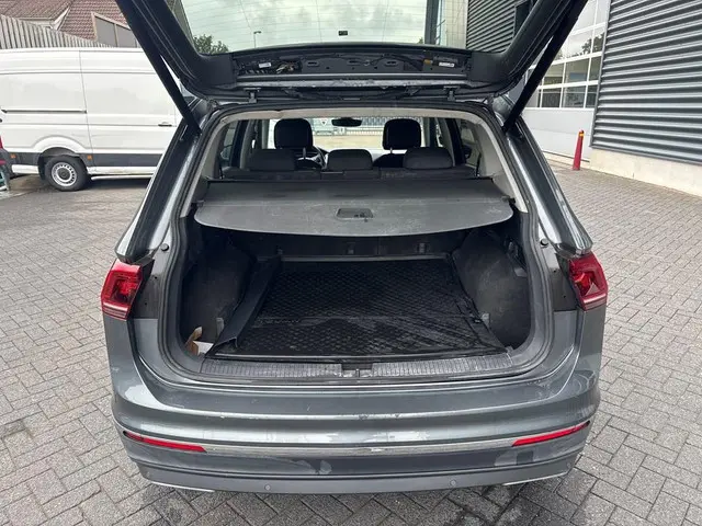 Volkswagen Tiguan Allspace 1.4 TSI Highline 2018 Benzine 9