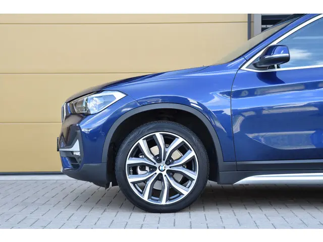BMW X1 sDrive20i VDL Nedcar Edition 2020 Benzine 5