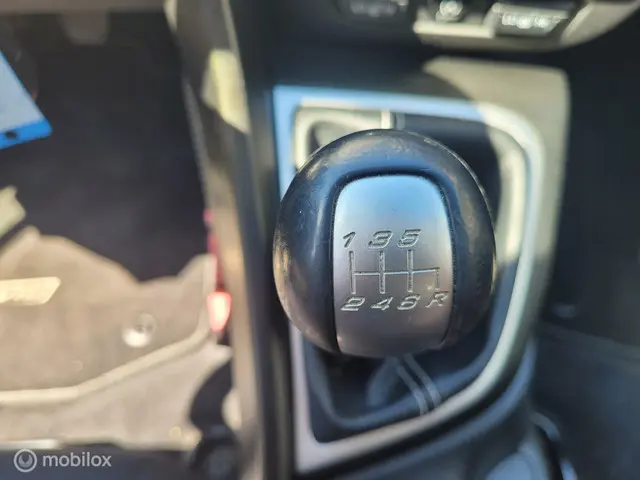 Honda Civic 1.4 Comfort cruise/clima/trekhaak 2014 Benzine 23