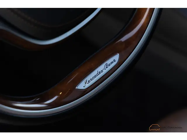 Mercedes-Benz S-Klasse 500 Maybach 2015 Benzine 37