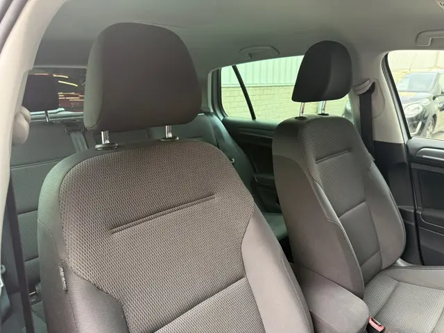 Volkswagen e-Golf E-Golf 2017 Elektrisch 20