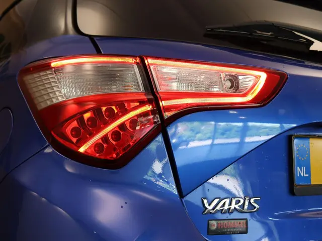 Toyota Yaris 1.5 Hybrid Bi-Tone 2018 Hybride Benzine 31